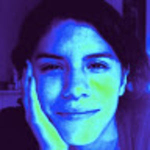 Meet your Posher, Priscila